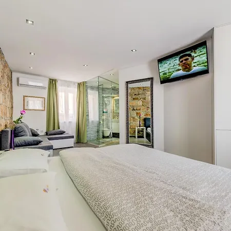 Ferienhaus Luxury Ana In The Heart Of *